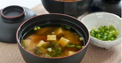 Hướng dẫn cách nấu súp Miso rong biển đơn giản qq8876