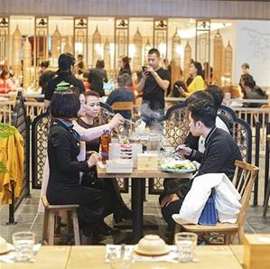 TOP qqq88 cho LIÊN HOAN VĂN PHÒNG, giới trẻ Hà Nội