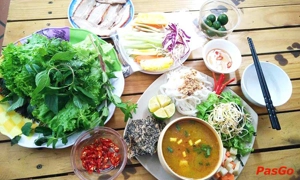 banh-trang-cuon-thit-heo-hoang-beo-duy-tan-slide-4