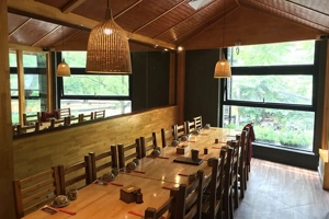 banh-trang-cuon-thit-heo-nguyen-hong-slide-3