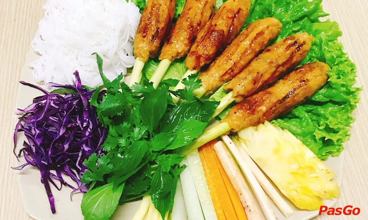 banh-trang-thit-heo-hoang-beo-ho-tung-mau-4
