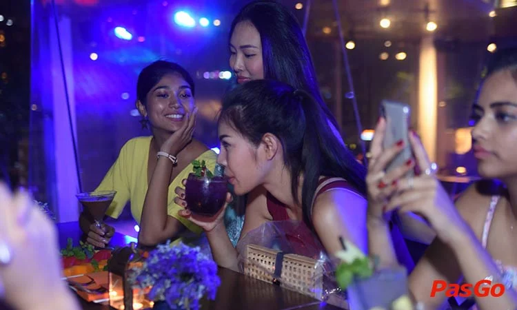 bar-bleu-the-myst-dong-khoi-hotel-6