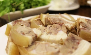 bo-nhung-dam-555-hang-chuoi-lau-ngon-chuan-vi-bo-to-3