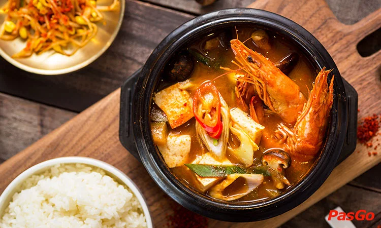chum-restaurant-nguyen-thi-dinh-8