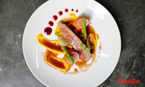 collettes-32-wine-bar-bistro-bui-thi-xuan-slide-1