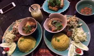 com-ga-ba-dam-90-trieu-viet-vuong-2