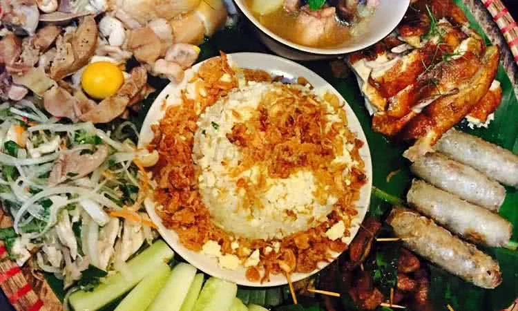 com-ga-ba-dam-90-trieu-viet-vuong-8