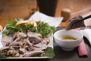 De Ủ Rơm Nếp