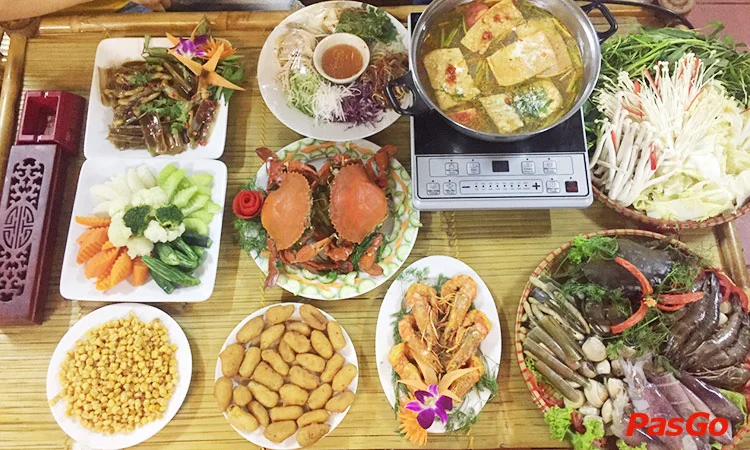 hai-nguyen-quan-ngo-553-giai-phong-1