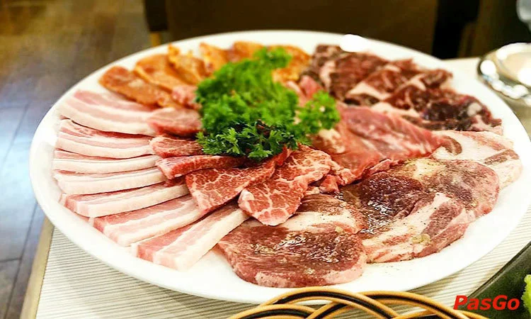 king-bbq-vivocity-slide-2
