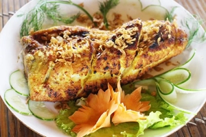 lau-cua-dong-la-vong-quoc-oai-mon-an-1