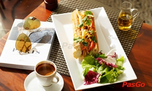 Magnolia-Garden-Fusion-Japanese-Dining-and-Cafe-2