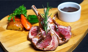 may-restaurant-19-dong-khoi-6
