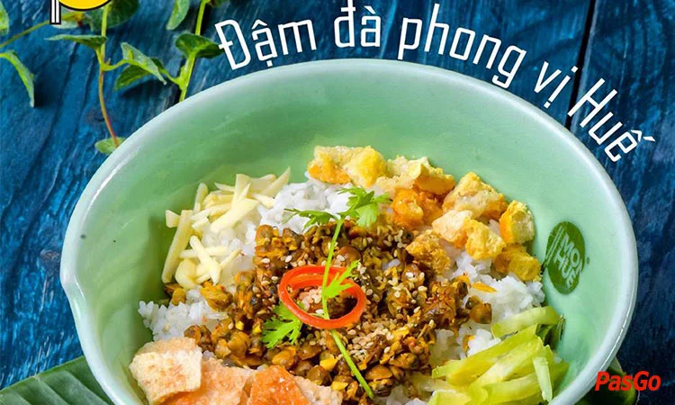 nha-hang-mon-hue-trang-thi-slide-2
