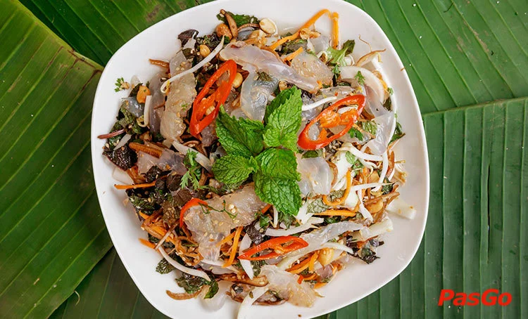 ao-quan-dong-tac-am-thuc-que-doc-dao-giua-ha-thanh-8