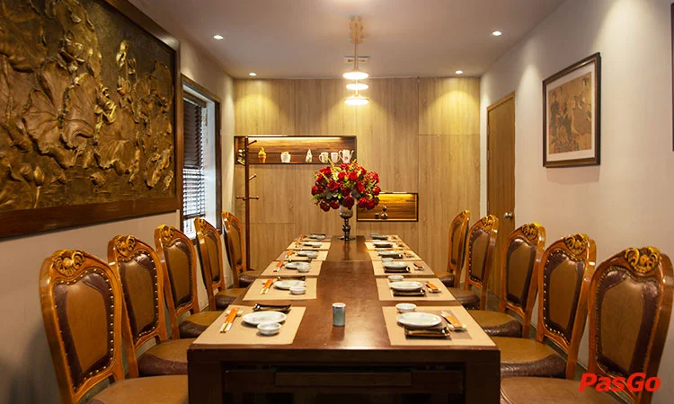 nha-hang-asian-garden-lang-ha-12