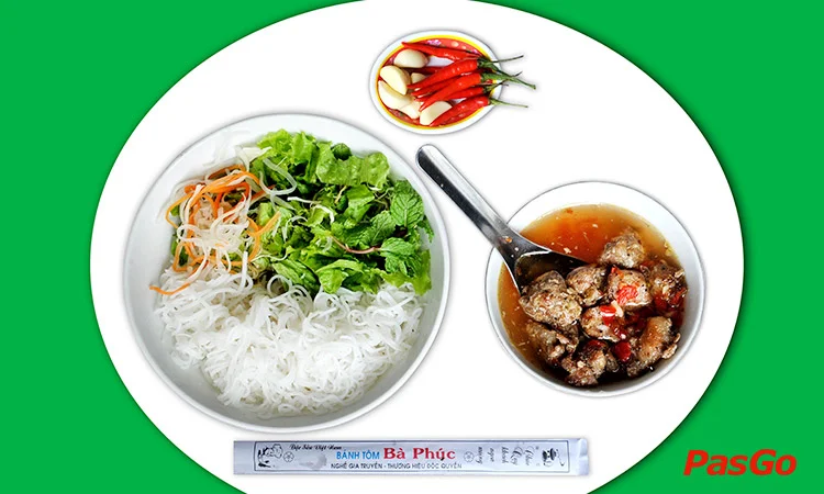 nha-hang-banh-tom-ba-phuc-trung-nu-vuong-4