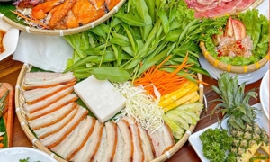 nha-hang-banh-trang-an-vu-thoai-ngoc-hau-0