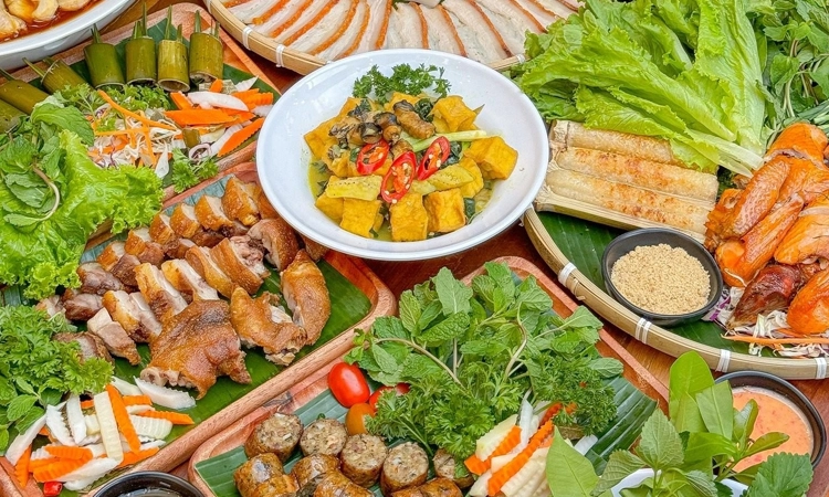 nha-hang-banh-trang-an-vu-thoai-ngoc-hau-00