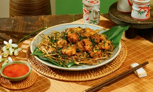 nha-hang-banh-trang-an-vu-thoai-ngoc-hau-4