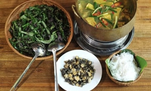 nha-hang-bep-muong-cao-dat-slide-3