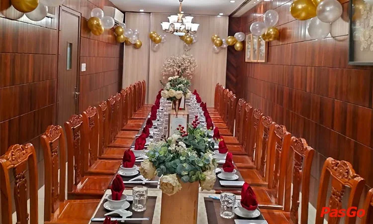 qq8876.com biển việt nguyễn văn cừ chuyên tổ chức tiệc 5