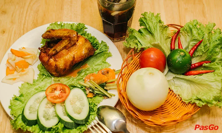nha-hang-bo-ne-3-ngon-bep-quang-chau-thi-vinh-te-4