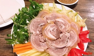 bo-nhung-dam-555-trung-hoa-phut-sum-vay-ben-noi-lau-4