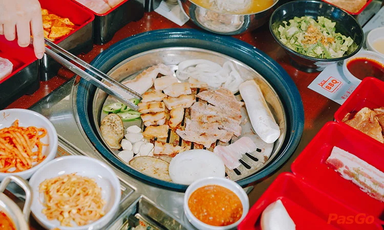 nha-hang-box-bbq-nguyen-thi-thap-3