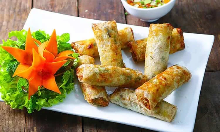 nha-hang-cha-ca-tien-vua-hoang-cau-slide-7