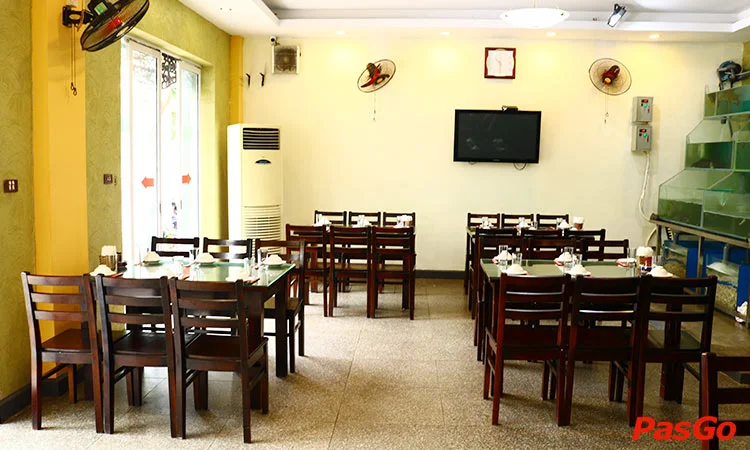 nha-hang-co-to-nguyen-khang-11