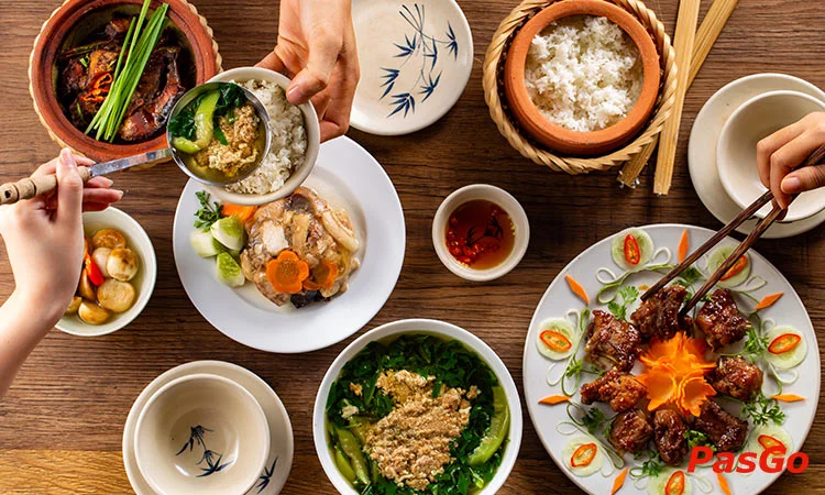 nha-hang-com-nieu-hoa-gao-dich-vong-hau-1