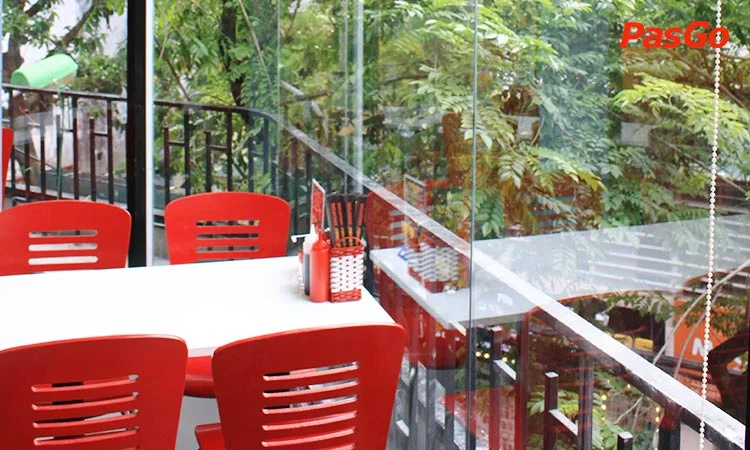 nha-hang-com-nieu-singapore-hoang-ngoc-phach-slide-11
