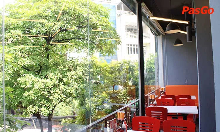 nha-hang-com-nieu-singapore-hoang-ngoc-phach-slide-12