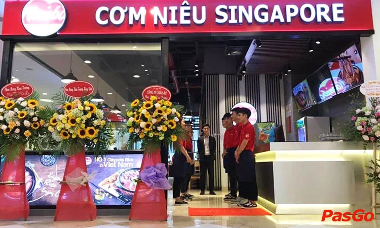 nha-hang-com-nieu-singapore-kombo-vincom-nguyen-chi-thanh-11