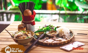 nha-hang-com-que-muoi-kho-tran-quoc-thao-slide-1
