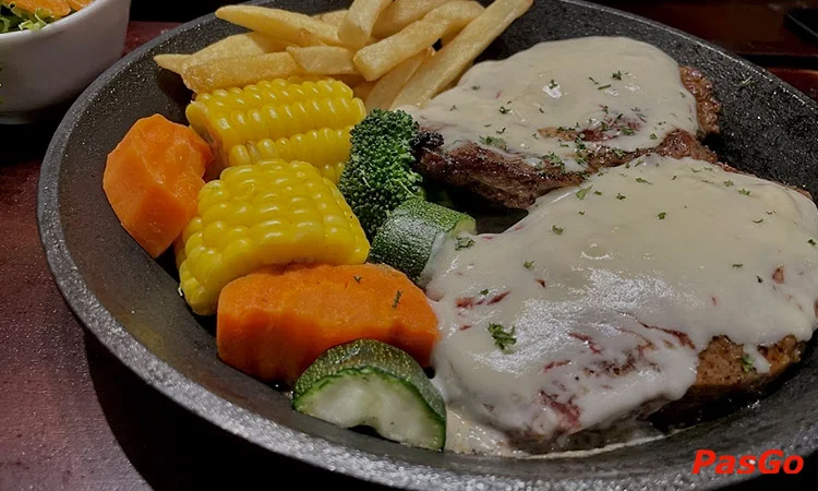 qqq88 Cow Express Phan Xích Long Thưởng thức steak ngon đúng điệu 6