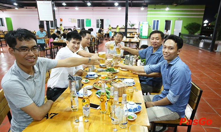 nha-hang-ga-manh-hoach-ha-dong-12