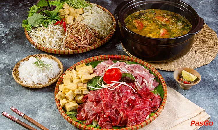 nha-hang-ga-met-ga-khong-loi-thoat-long-bien-7