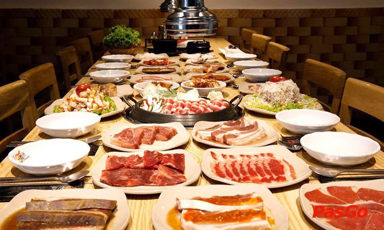 nha-hang-gu-i92-bbq-tran-hung-dao-slide-1