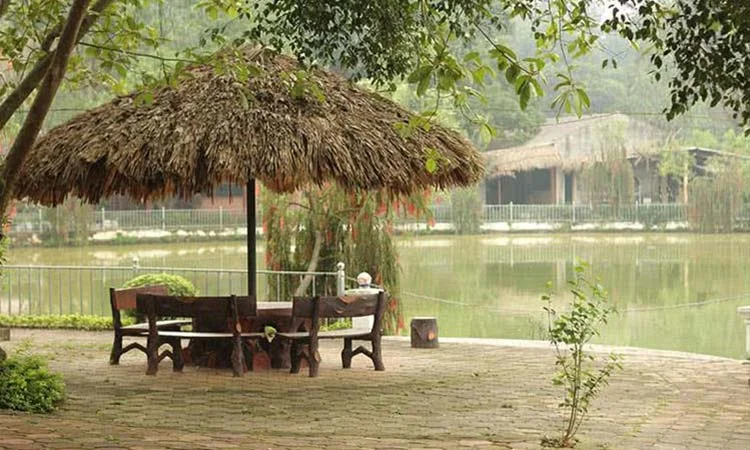 nha-hang-hai-cang-dong-mo-farmstay-9a