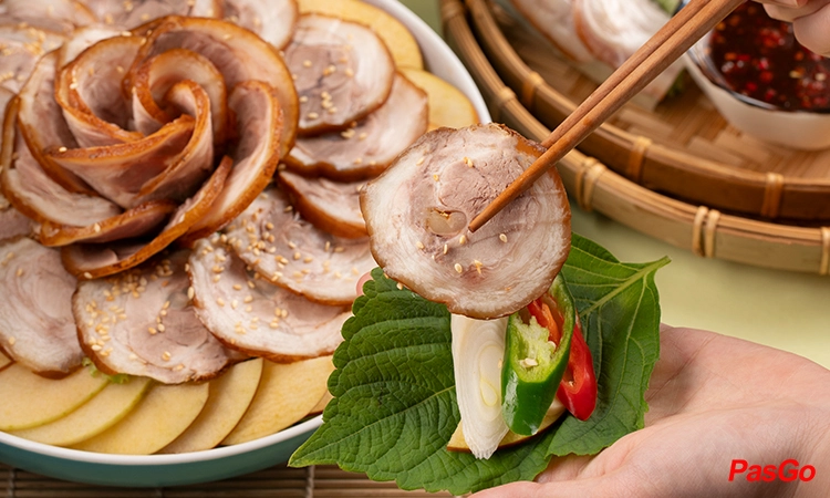 nha-hang-hang-cuon-pho-37-tran-phu-4