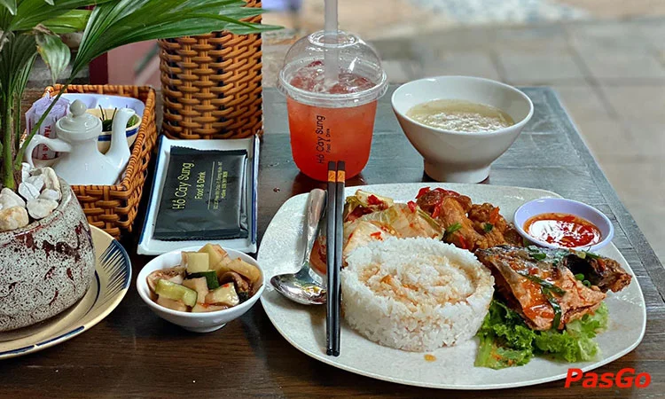 qqq88 Hồ Cây Sung Phan Bội Châu Tinh hoa ẩm thực món Việt 2