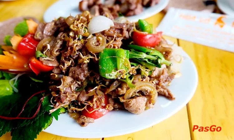 nha-hang-hoa-lu-quan-mai-anh-tuan-slide-2