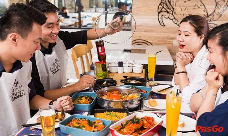 nha-hang-holy-crab-sense-city-phan-xich-long-9