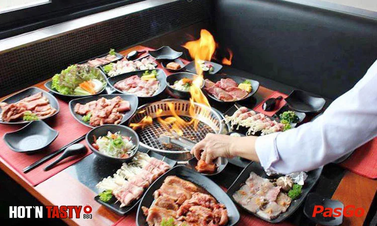 nha-hang-hot-n-tasty-giang-vo-slide-1