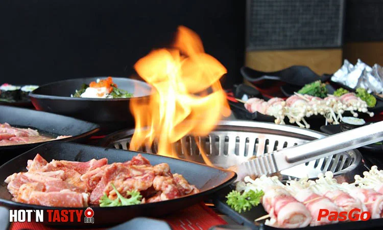 nha-hang-hot-n-tasty-giang-vo-slide-2