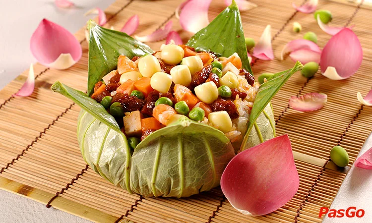 nha-hang-hue-delights-takashimaya-quan-1-3