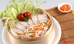 nha-hang-hue-delights-takashimaya-quan-1-4