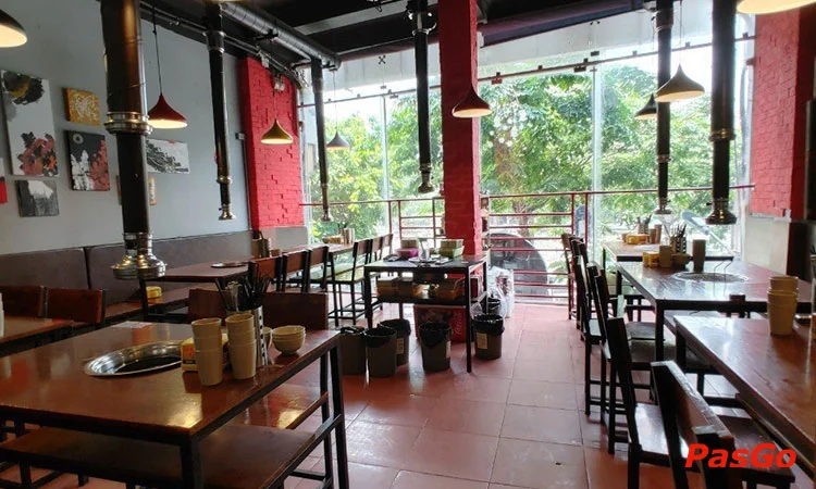 qqq88 Hugo BBQ Thượng Đình thu hút khách đam mê nướng lẩu Hàn Quốc 11